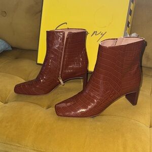 Circus. NY by Sam Edelman Brown Ankle Boots
